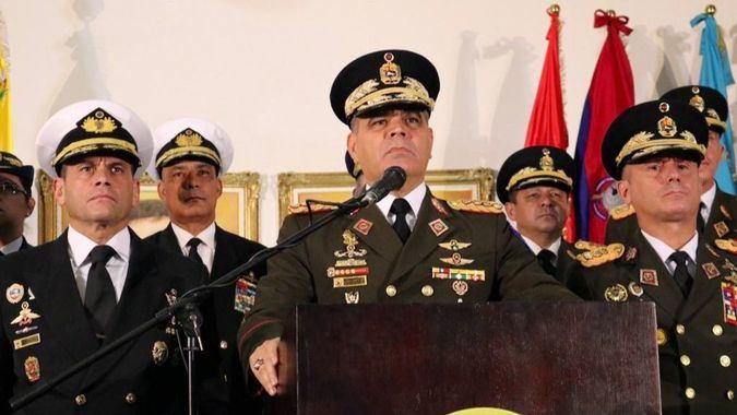 ALnavío: Dos posibles escenarios para los militares en la crisis de Venezuela