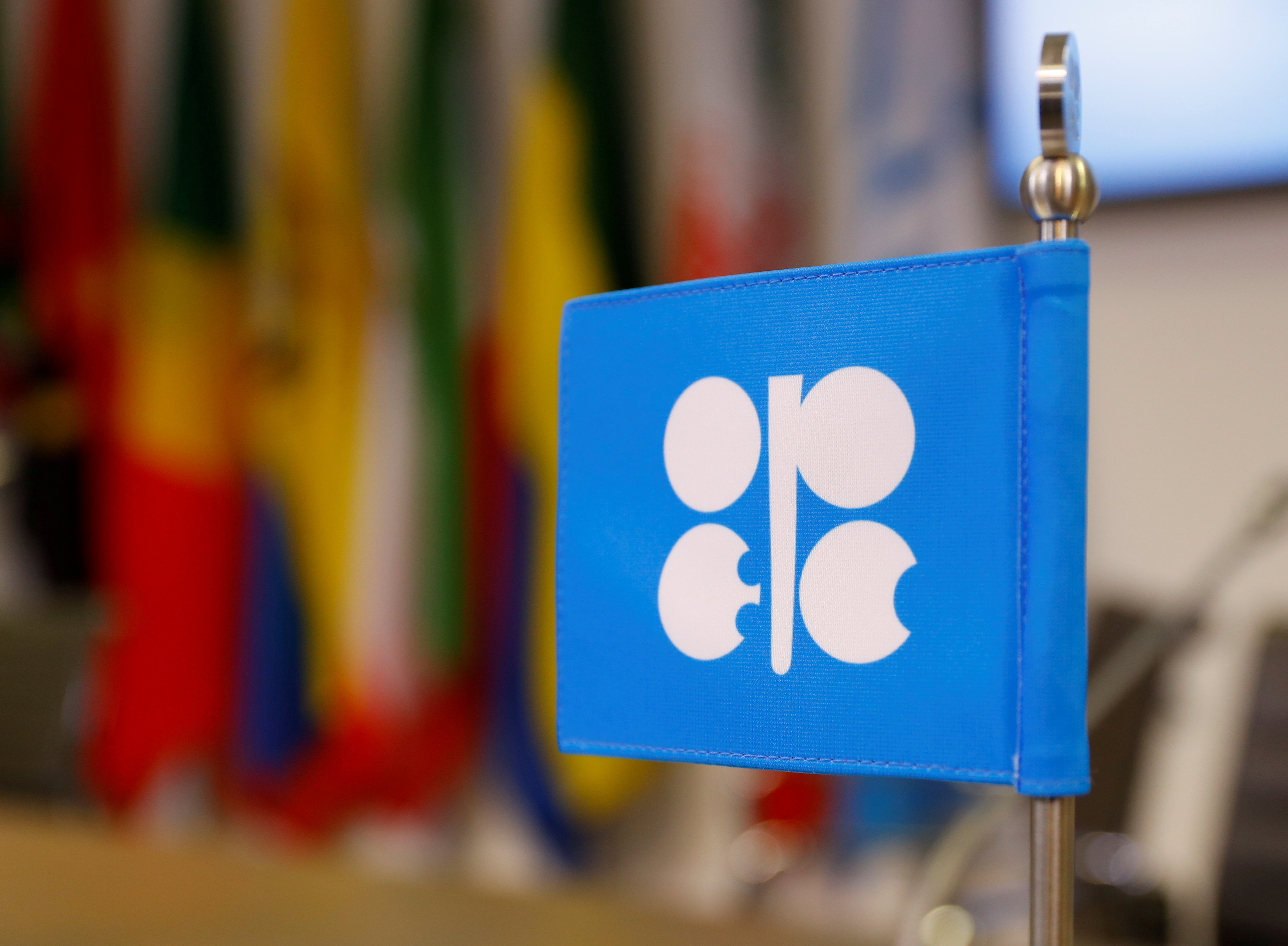 Rusia considera que recorte de la producción de la Opep “estabilizará el mercado del petróleo”