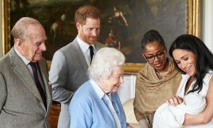 La reina Isabel conoció a su bisnieto Archie