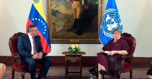 Maikel Moreno y Michelle Bachelet. Imagen cortesía. 