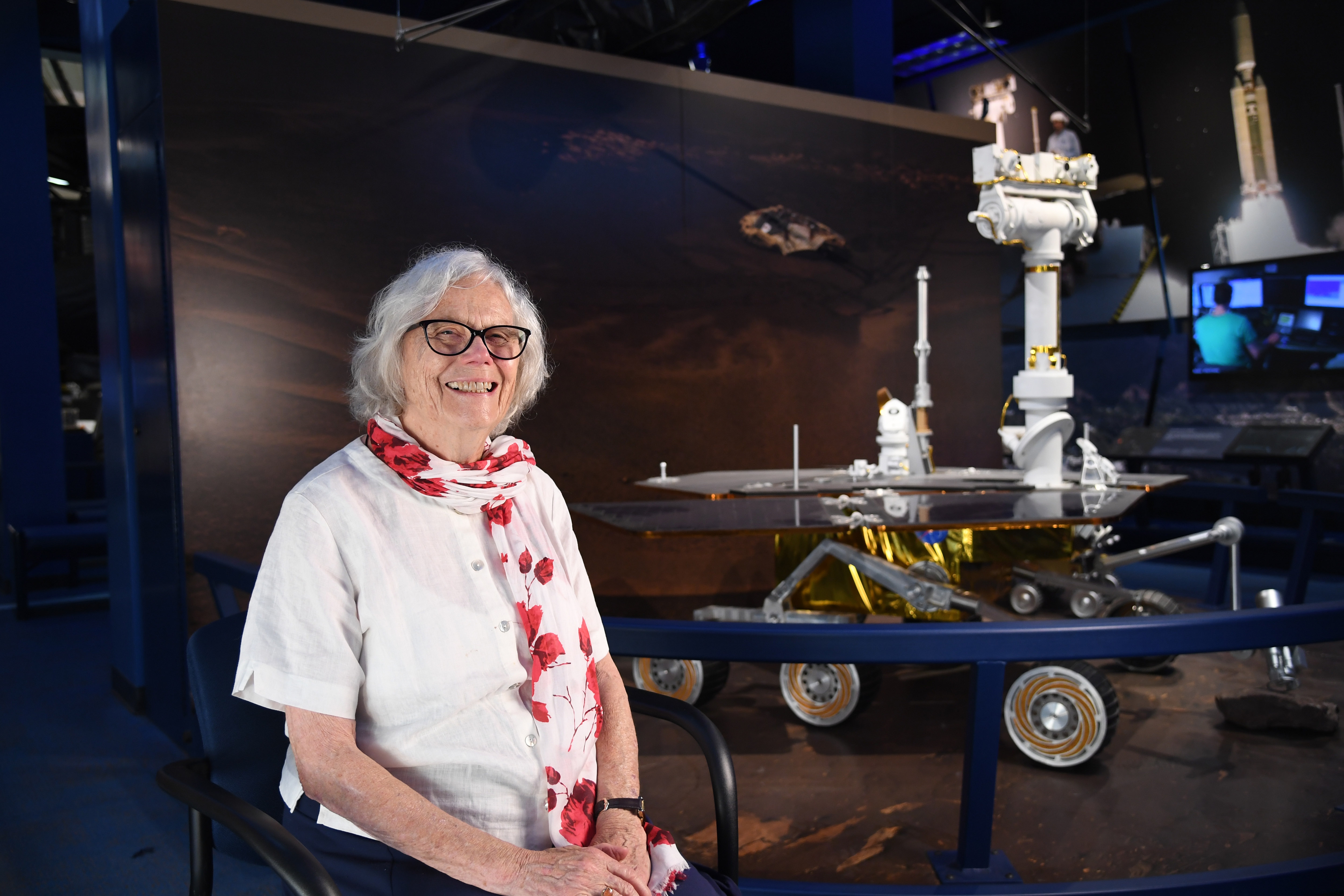 A los 82 años, la computadora humana de la Nasa, Sue Finley, todavía mira a las estrellas