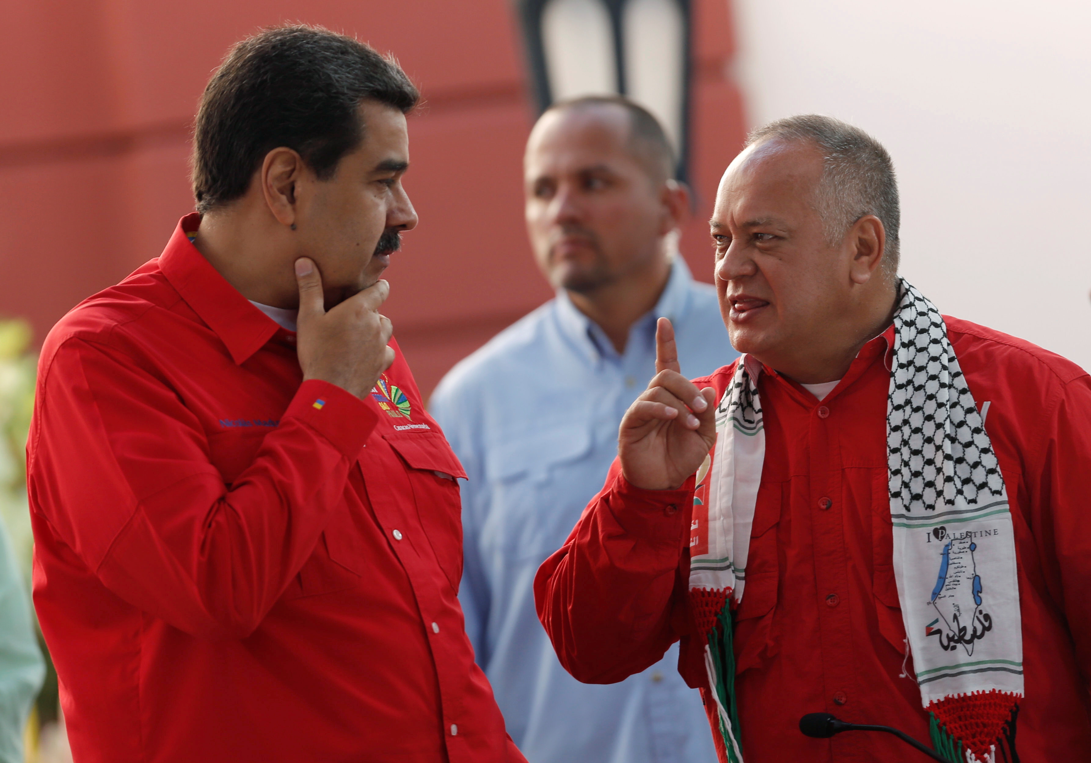 Vidente español predijo lo que sucederá con Nicolás Maduro y Diosdado Cabello a partir de junio (VIDEO)