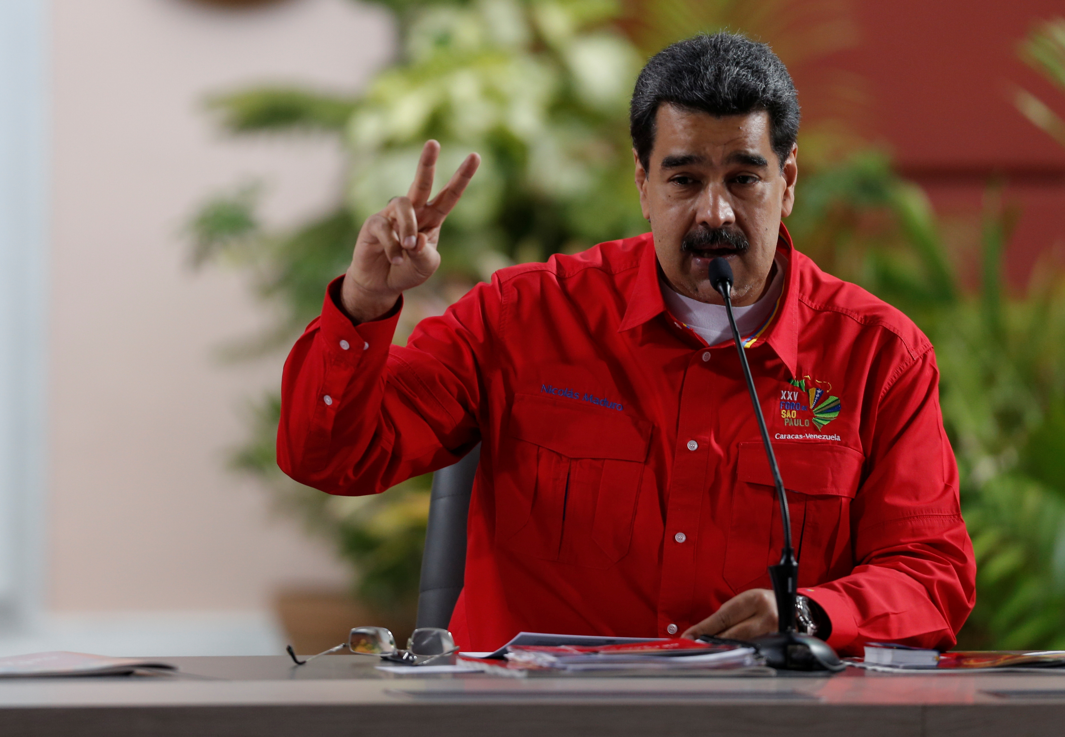 Se reanuda el diálogo en Barbados bajo la presión de Maduro