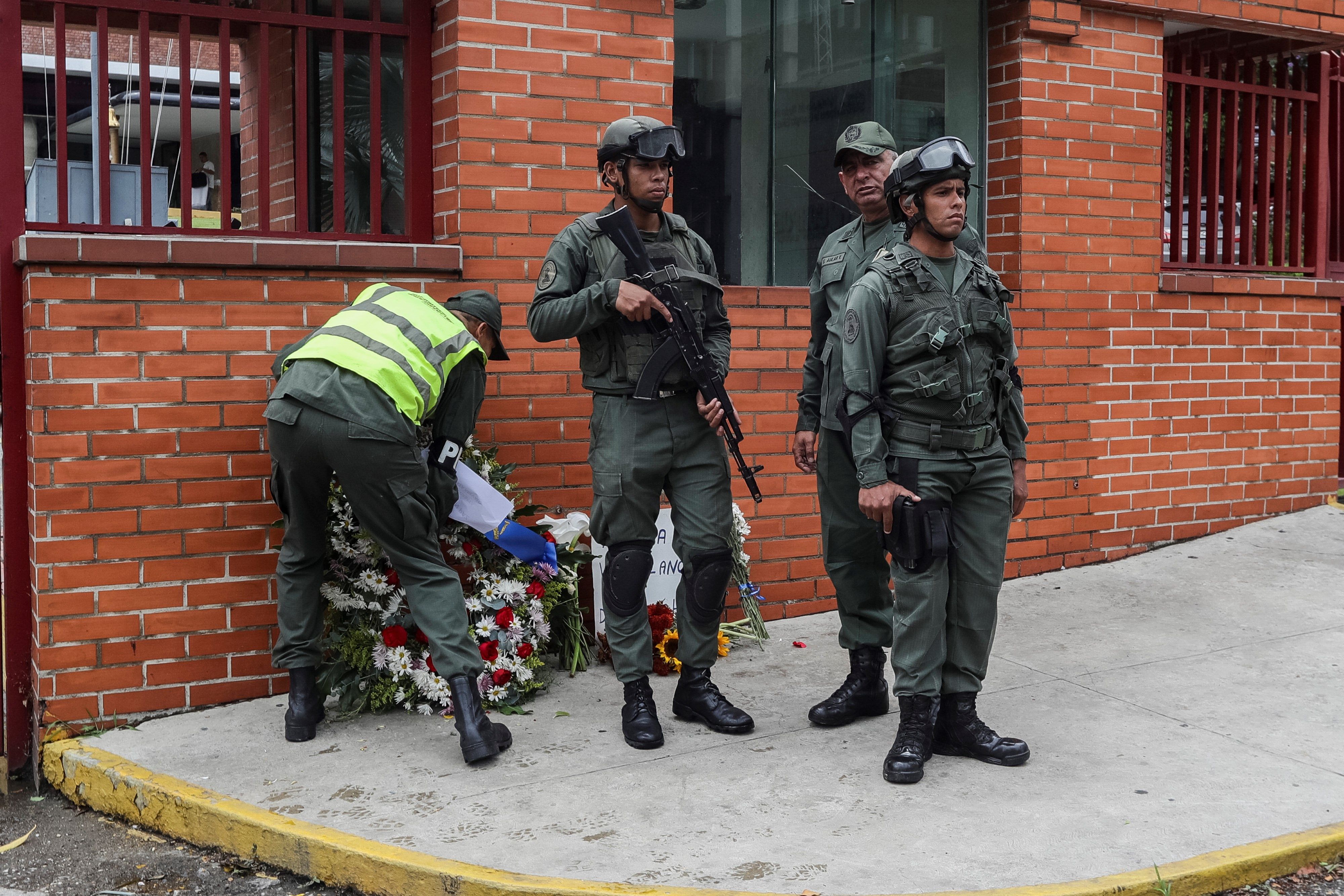Los siete funcionarios venezolanos sancionados por torturas y asesinato del C/C Acosta Arévalo (Lista)