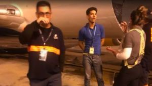 Cubano se escapó de la isla y llegó hasta Miami ESCONDIDO en la bodega de un avión (VIDEO)