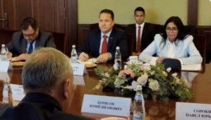 Delcy Eloína se reunió en Moscú con el viceprimer ministro ruso