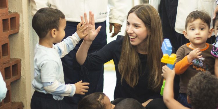 Fabiana Rosales: La mejor herencia para nuestros niños es que tengan el mejor país del mundo