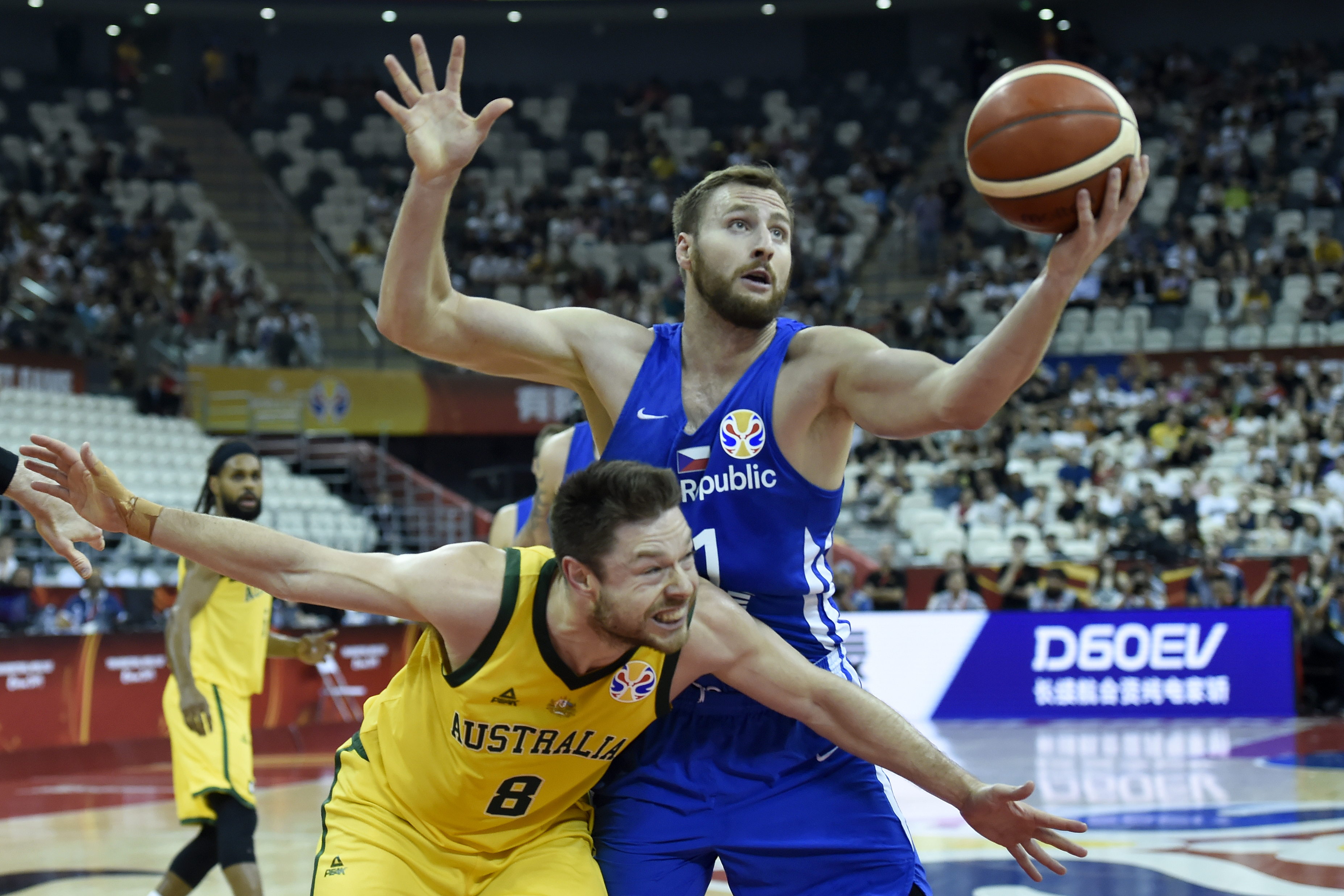 Australia se enfrentará a España en semifinales del Mundial de básquet tras vencer a República Checa