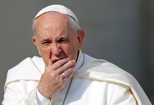 El papa Francisco lamentó la legalización y práctica de la eutanasia en algunos países