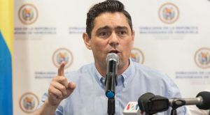 Embajada de Venezuela en EEUU denuncia estafas del régimen en portales web (Comunicado)