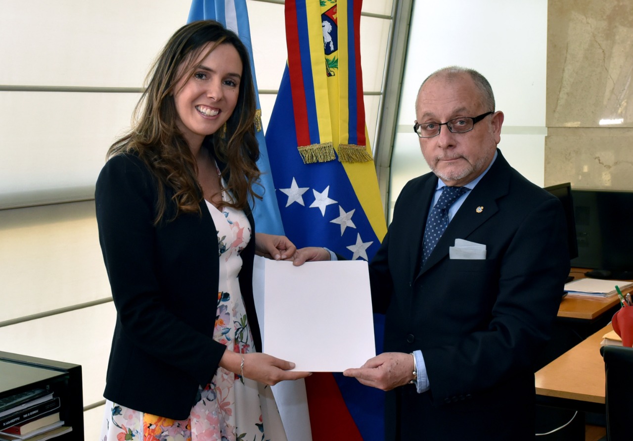 Argentina reconoce a Elisa Trotta como Embajadora Plenipotenciaria de Venezuela