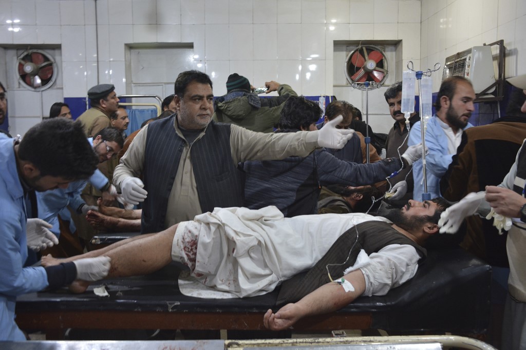 Al menos 10 muertos en atentado contra mezquita en suroeste de Pakistán