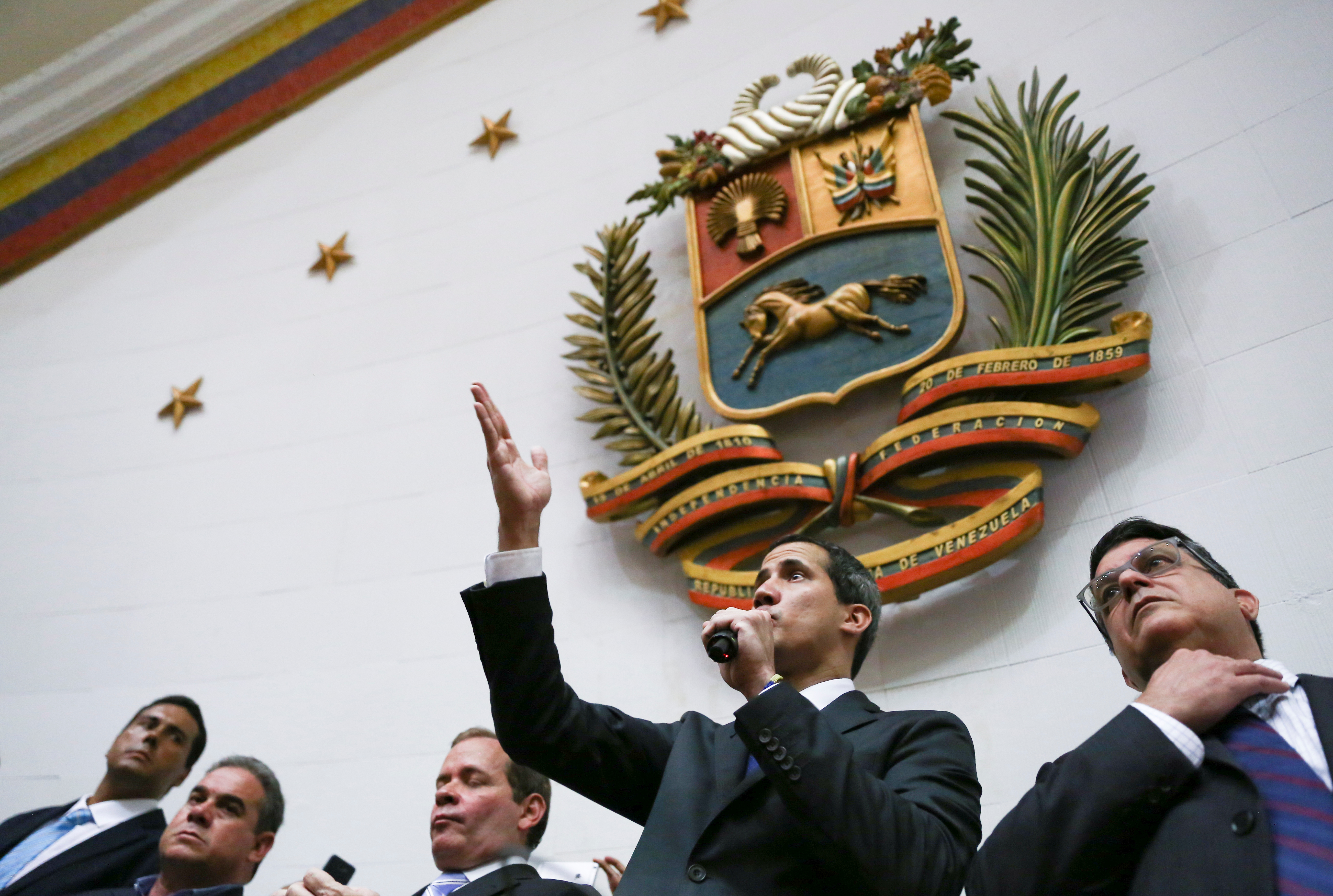 EEUU advierte que tomará medidas si Guaidó es arrestado