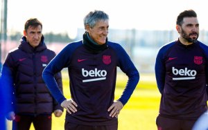 Quique Setién dirigió su primer entrenamiento como técnico del Barça (FOTOS)