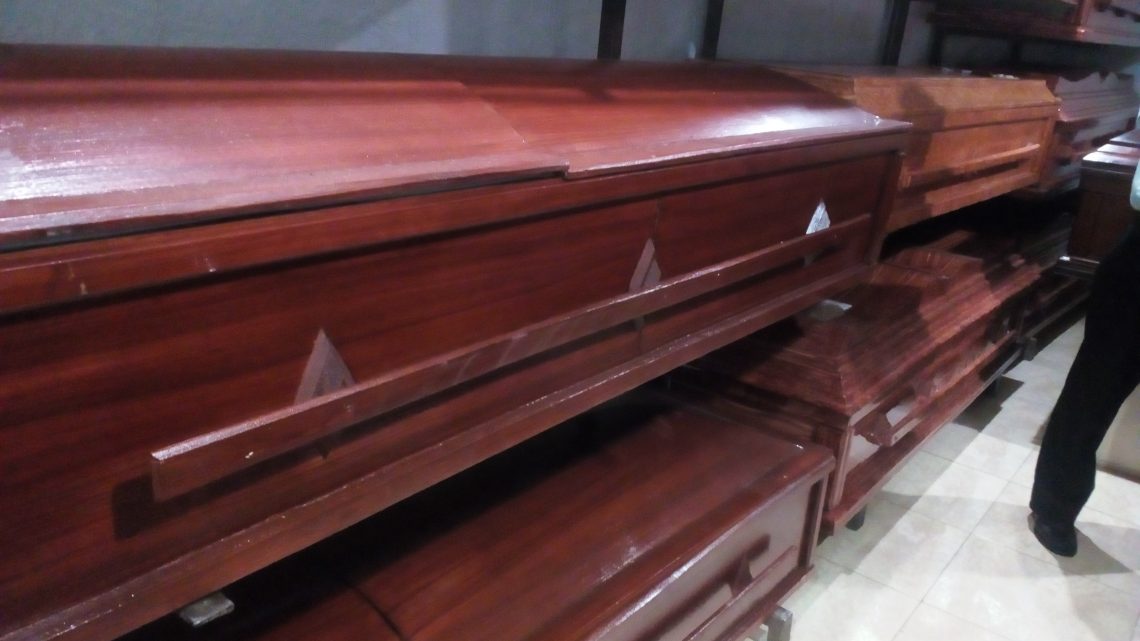 Un plan básico funerario se ubica en 200 dólares