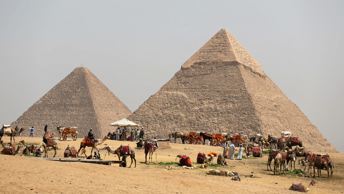 Científicos planean bombardear la Gran Pirámide de Guiza para ver si hay una cámara oculta