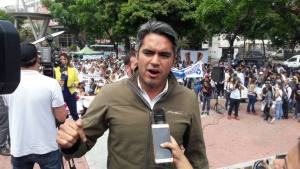 Luis Somaza: Pandemia se vuelve otra estación en el viacrucis de los venezolanos