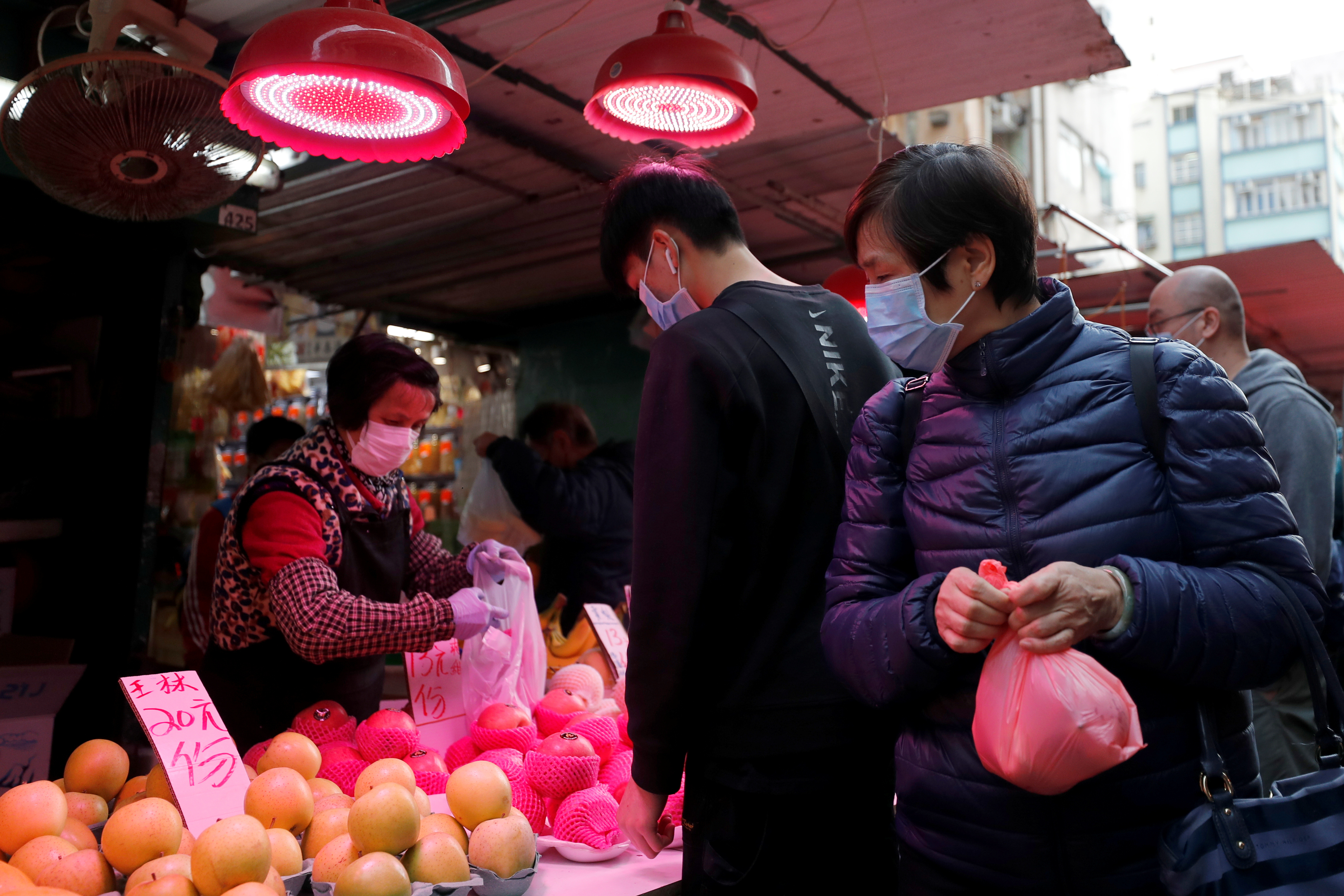 En Hong Kong, el coronavirus beneficia a los productores locales