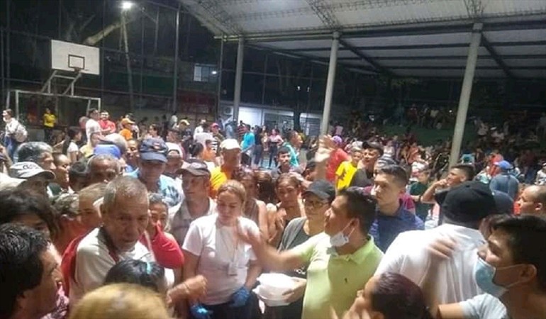 Eln y Los Rastrojos generaron masivo desplazamiento de venezolanos a Cúcuta (Fotos y Video)