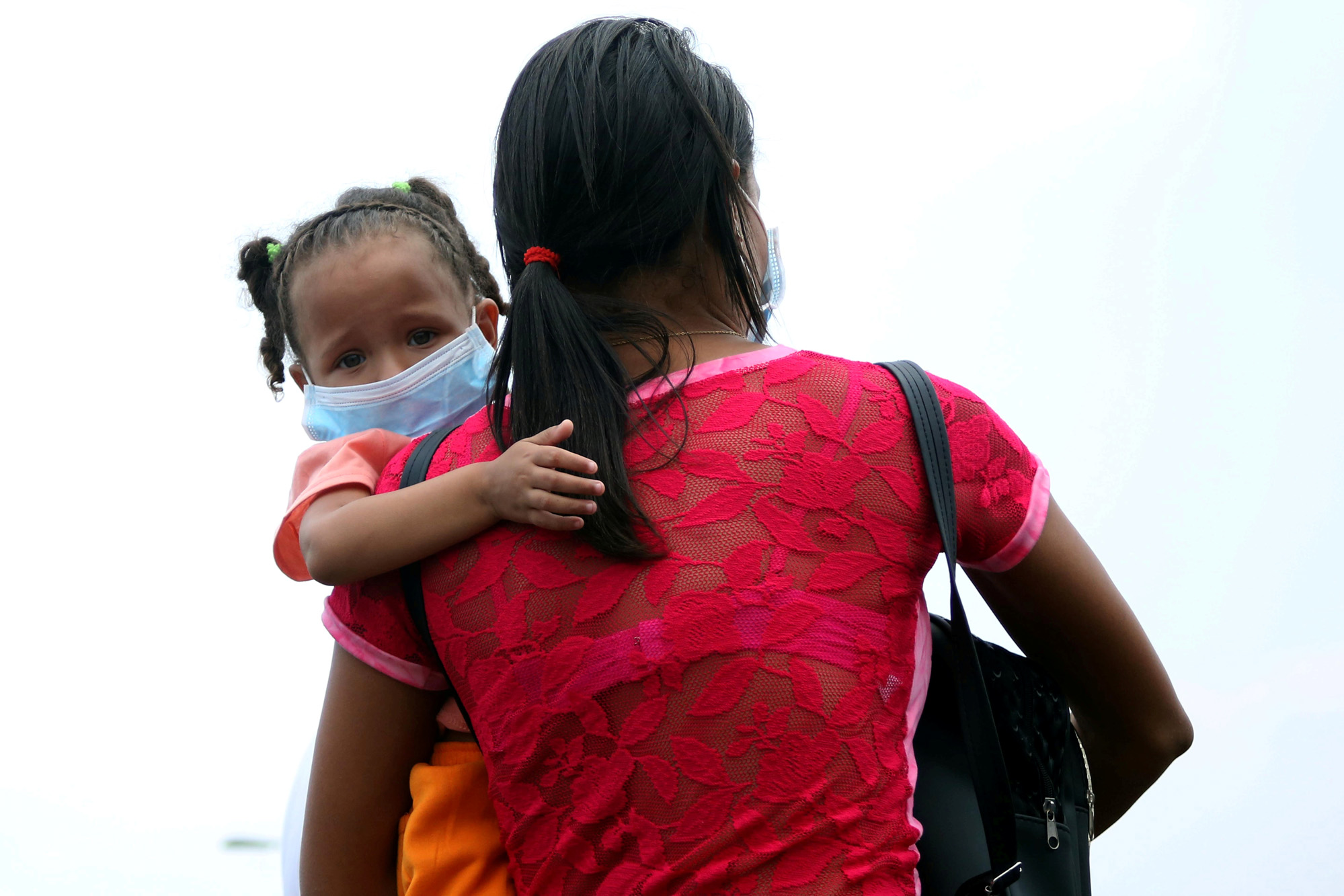 Al menos mil 652 migrantes venezolanos retornaron, según las cuentas de Maduro