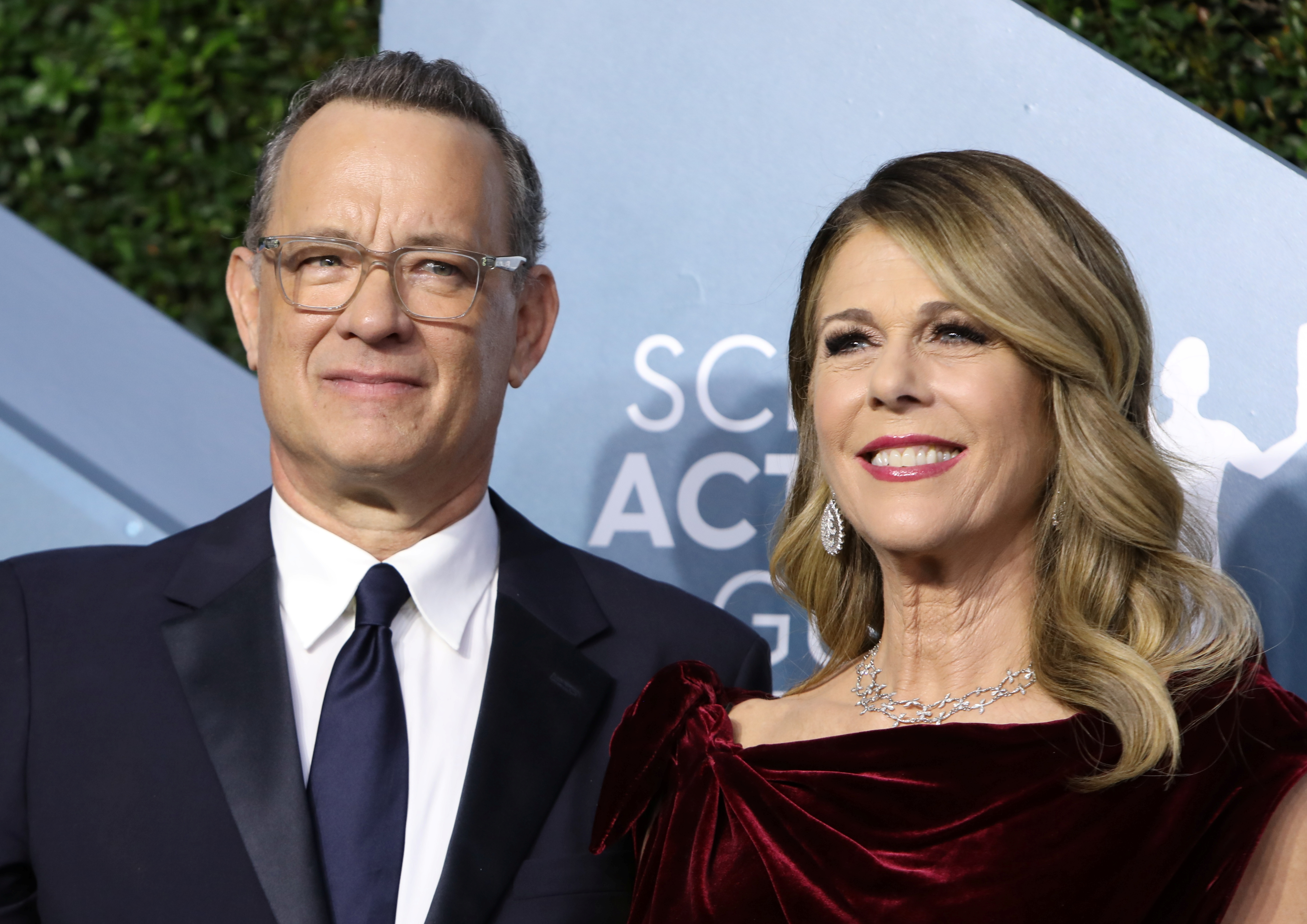 Tom Hanks y su esposa abandonan hospital australiano tras dar positivo por coronavirus