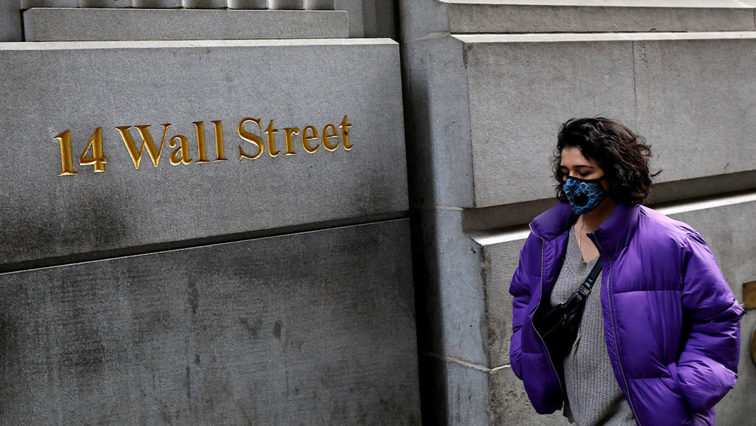Wall Street avanza impulsada por tecnológicas y decisión de la Fed