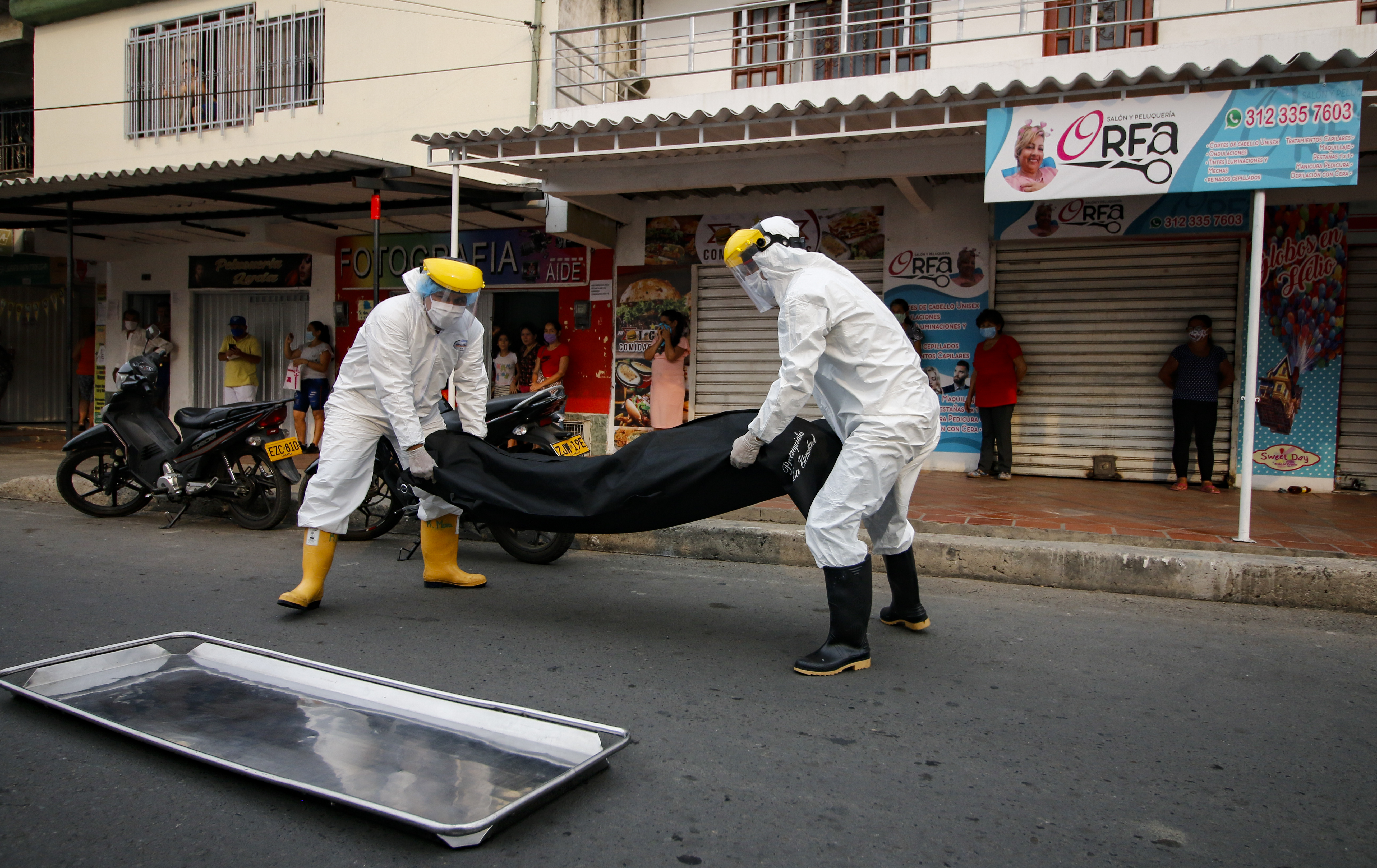 Colombia supera las 100 mil muertes por coronavirus