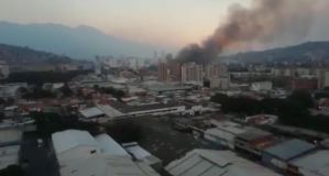 Reportan incendio en las adyacencias de la Maternidad Concepción Palacios (Video)