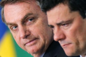 Bolsonaro llama “judas” a Moro y dice que “nadie dará un golpe” en su contra