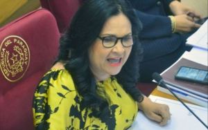 Senado paraguayo expulsó a legisladora imputada por violar cuarentena