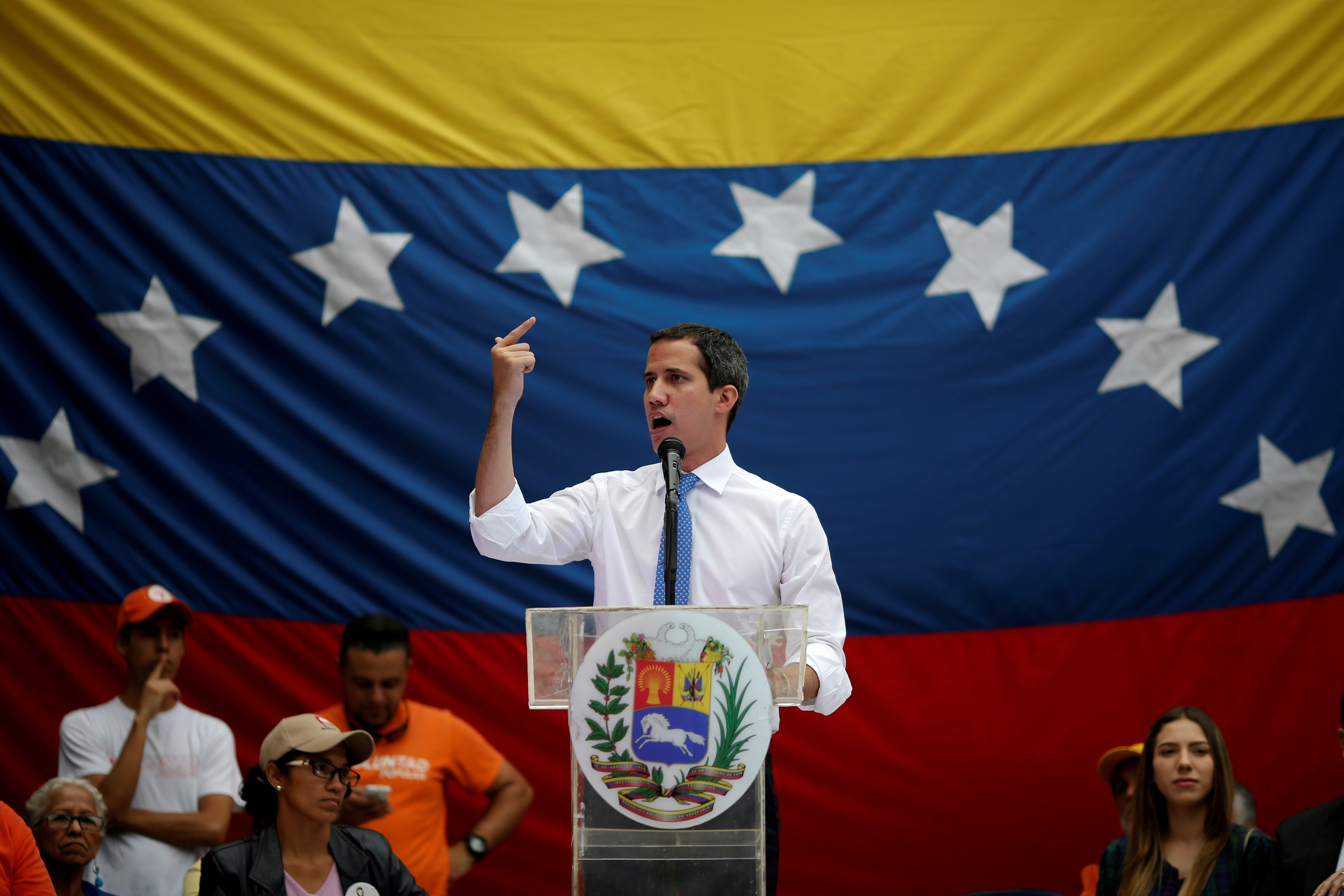 Juan Guaidó elevó una plegaria a la Virgen de la Chinita por la libertad y futuro de Venezuela