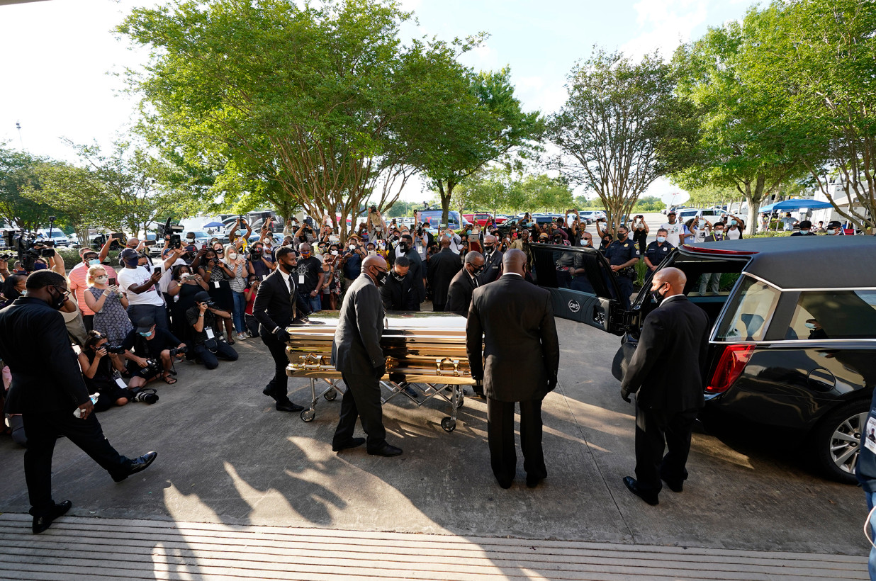 Houston se prepara para grandes multitudes  en el funeral de George Floyd