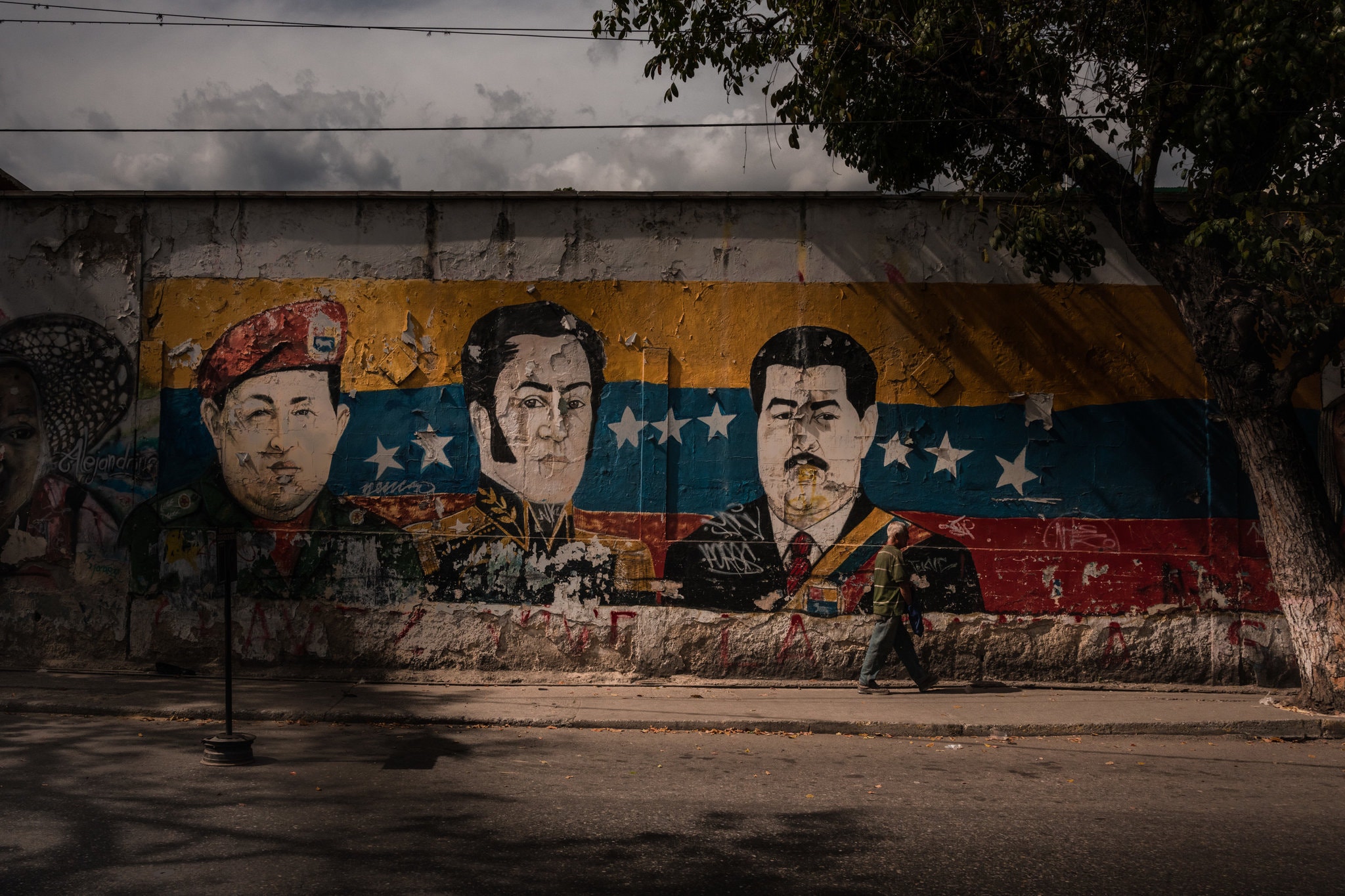 NYT: Un golpe en la puerta y desaparecen, las detenciones secretas de Venezuela silencian a los críticos