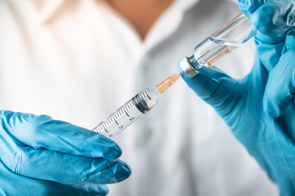 Los candidatos a la vacuna contra el coronavirus  comenzarán la ronda final de pruebas en Massachusetts