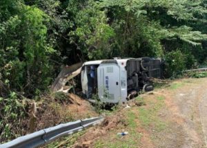 Trece muertos en un accidente de autobús en Vietnam