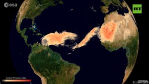 Captan cómo “Godzilla”, una de las mayores nubes de polvo del Sahara registradas, se extendió del Atlántico al Caribe (VIDEO)