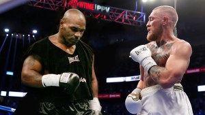Mike Tyson aseguró que “patearía el trasero” de Conor McGregor en un combate de boxeo