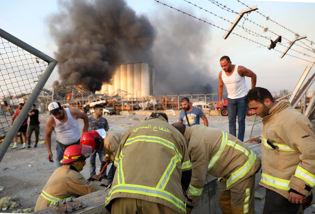 Reportan más de 100 desaparecidos y miles de damnificados tras la explosión Beirut