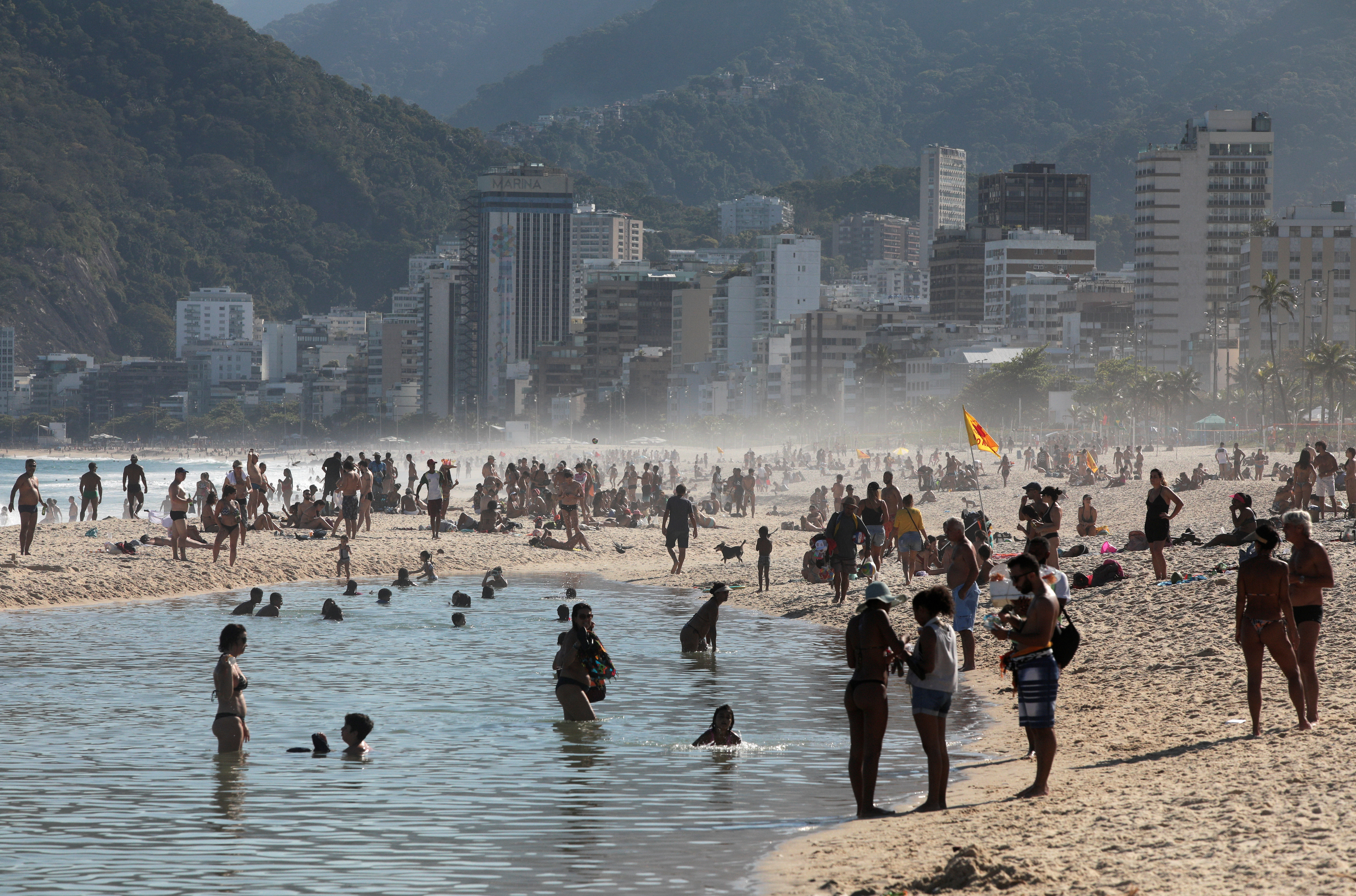 Brasil registró 620 nuevas muertes por coronavirus