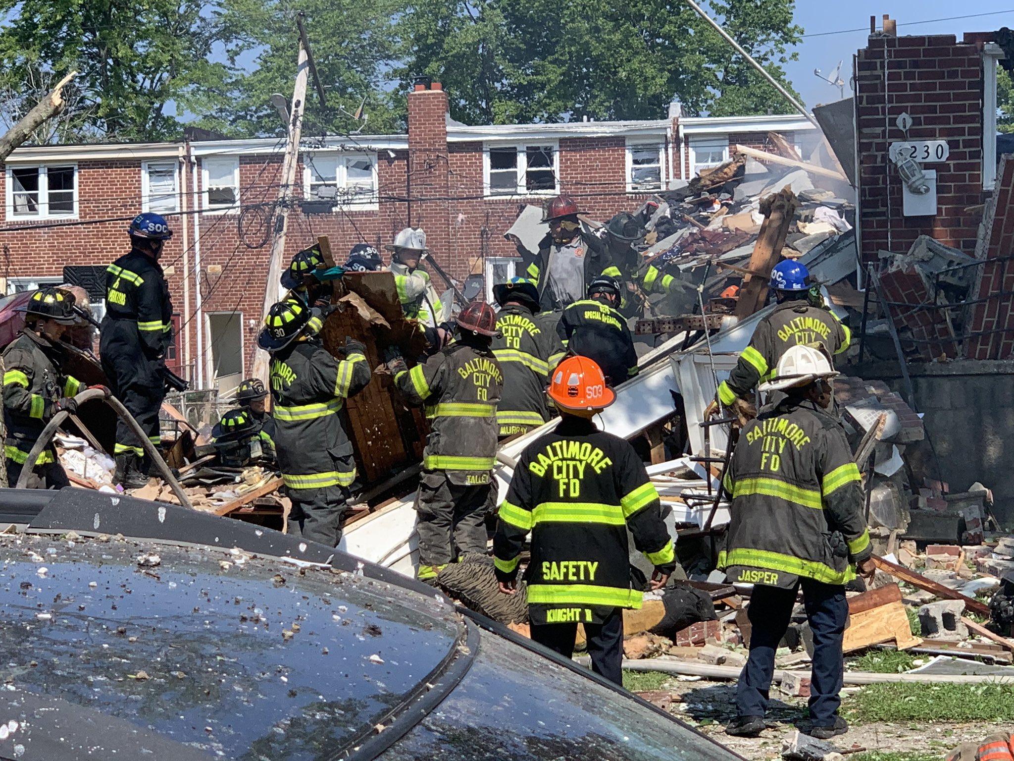 Enorme explosión sacude un vecindario de Baltimore, en EEUU