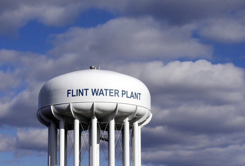 Michigan alcanzó un acuerdo de 600 millones de dólares ante la crisis del agua en Flint