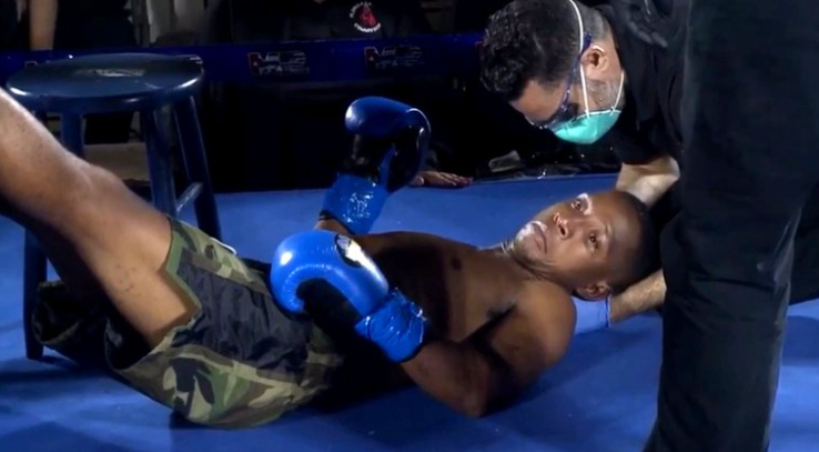Estremecedor KO en el regreso del boxeo a Miami: Quedó “anestesiado” de pie y cayó desplomado en la lona