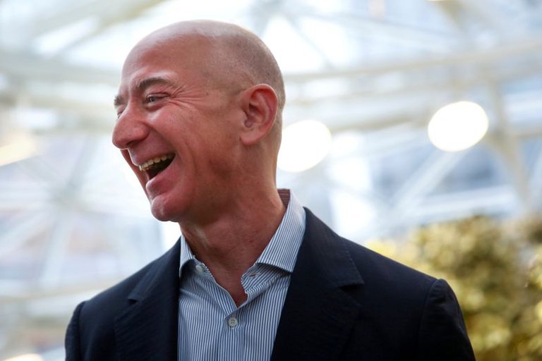 Las tres razones por las que Jeff Bezos es tan productivo