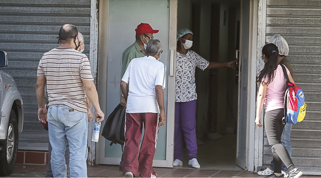Pacientes renales en Bolívar cumplieron siete días esperando la reactivación de la Unidad de Diálisis