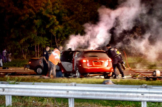 Al menos cuatro personas murieron durante trágico accidente vehicular en Long Island (FOTOS)