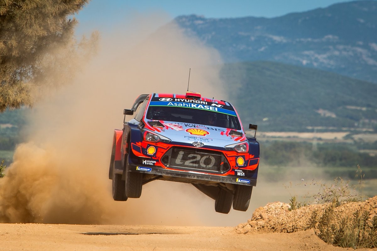 El español Dani Sordo gana Rally de Cerdeña por segundo año consecutivo