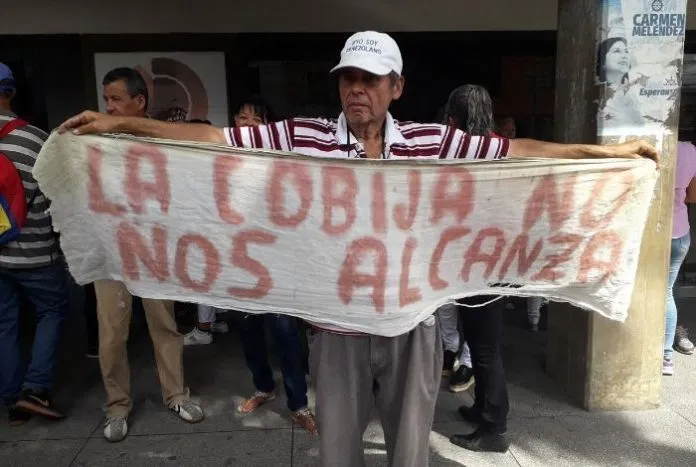 Sobra vocación pero los ingresos no alcanzan: El descontento de los docentes gana terreno