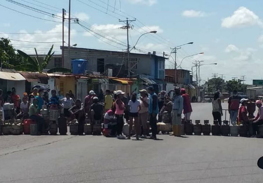 Protestan en Maturín por falta de gas doméstico este #19Oct