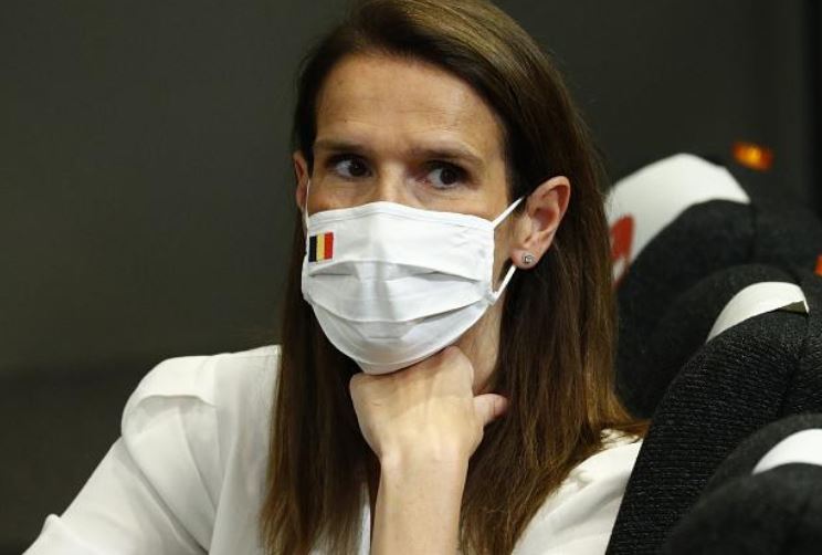Ministra de Exteriores de Bélgica ingresa a cuidados intensivos por coronavirus