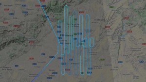 “¿Nos están fumigando?”: El enigmático vuelo de un avión sobre Madrid que inquieta a los ciudadanos